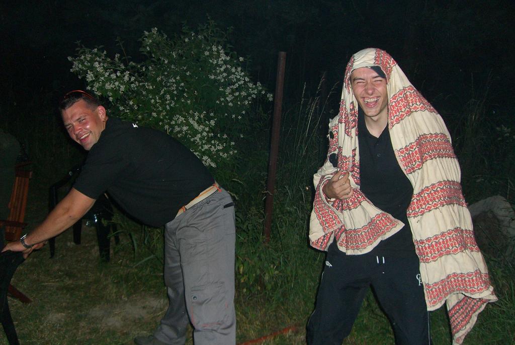 a ted jde Erik píchat jacka:-D